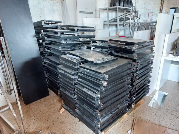 1#7750 Arredi per negozio in vendita - foto 22