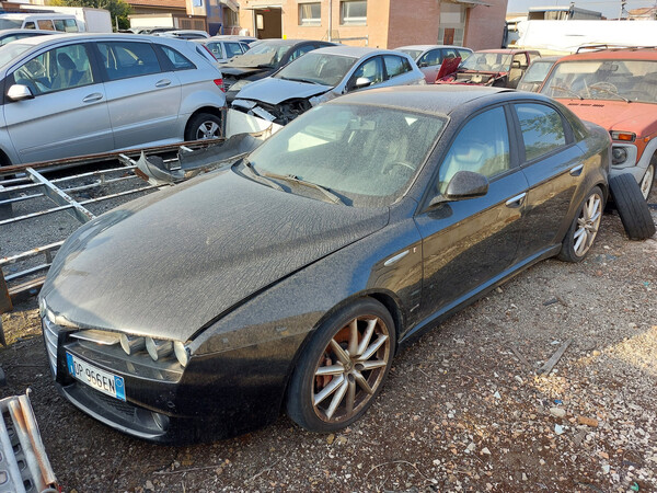 1#7755 Autoveicolo Alfa Romeo in vendita - foto 1