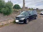 Image 3 - Volkswagen Touran van - Lot 1 (Auction 7764)