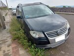 Image 5 - Volkswagen Touran van - Lot 1 (Auction 7764)