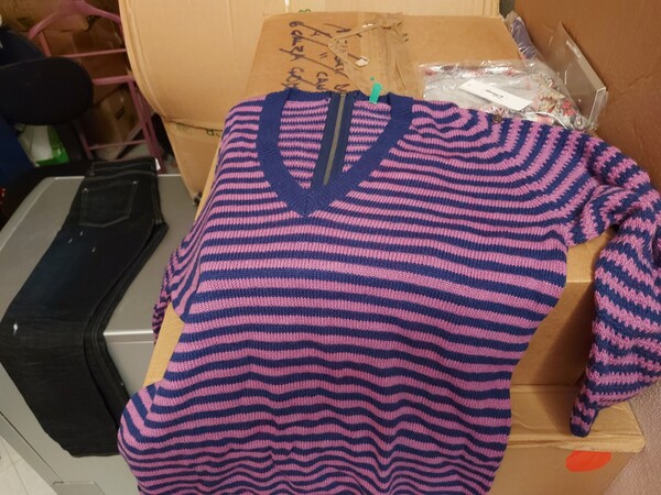 3#7764 Abbigliamento donna e bambino in vendita - foto 9