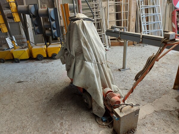 1#7766 Materiali da costruzione e attrezzature da cantiere in vendita - foto 36