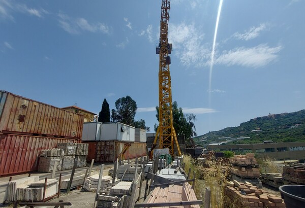 23#7766 Gru Edilmac in vendita - foto 4