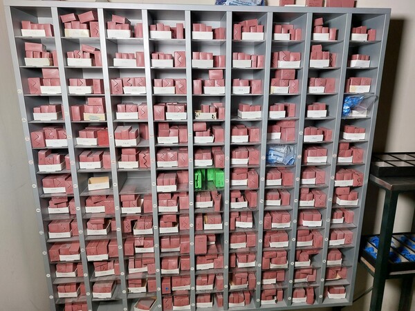 2#77690 Stampi in silicone per produzione gioielli e prototipi in resina in vendita - foto 14