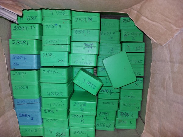 2#77690 Stampi in silicone per produzione gioielli e prototipi in resina in vendita - foto 19