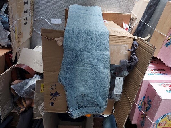 1#7772 Abbigliamento e accessori per uomo e donna in vendita - foto 18
