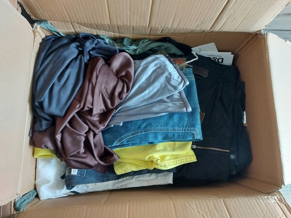 1#7772 Abbigliamento e accessori per uomo e donna in vendita - foto 23