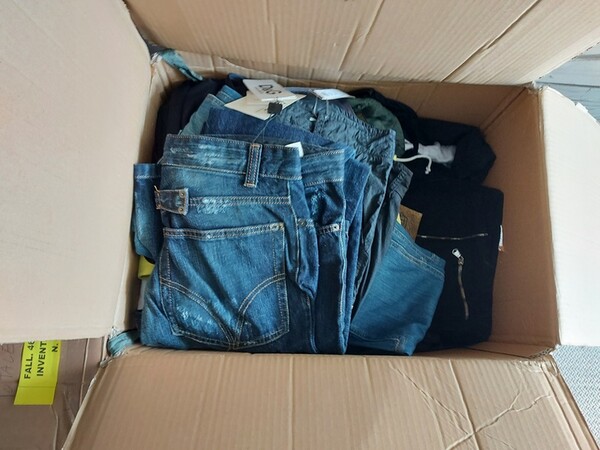 1#7772 Abbigliamento e accessori per uomo e donna in vendita - foto 24