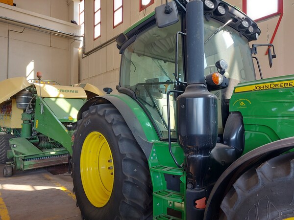 11#7773 Trattore John Deere 6130R in vendita - foto 4