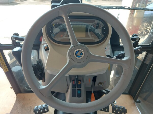 13#7773 Trattore Landini 5-100D Cab in vendita - foto 15