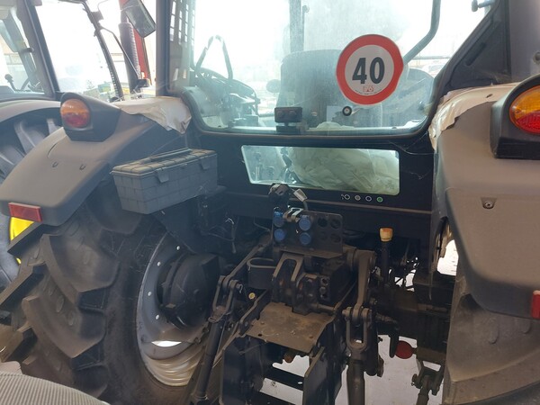 7#7773 Trattore Landini 5-090D Cab in vendita - foto 8