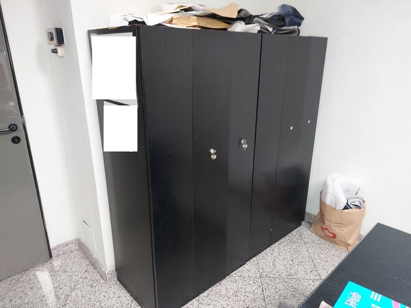 1#7774 Arredi da ufficio e attrezzature elettroniche in vendita - foto 21