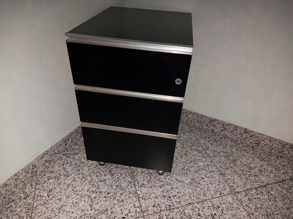1#7774 Arredi da ufficio e attrezzature elettroniche in vendita - foto 45