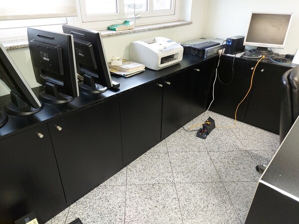 1#7774 Arredi da ufficio e attrezzature elettroniche in vendita - foto 57