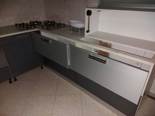 12#7776 Cucina angolare componibile in legno in vendita - foto 7
