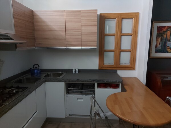 18#7776 Cucina angolare laccata in vendita - foto 2