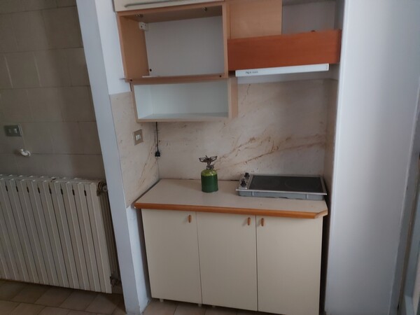 8#7776 Arredi ufficio e stampanti HP in vendita - foto 14