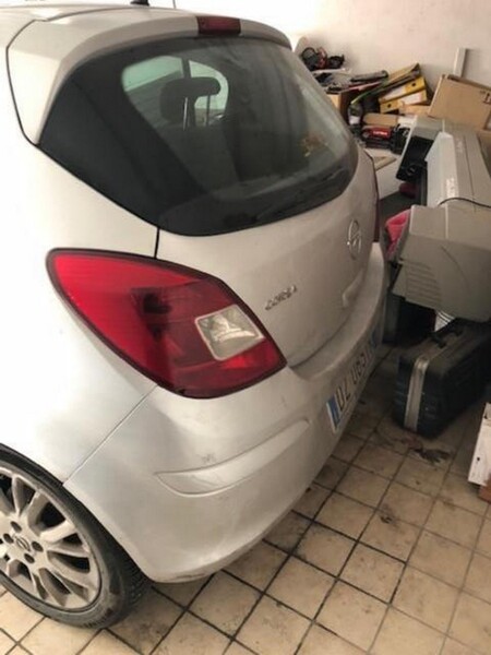1#7777 Autovettura Opel Corsa in vendita - foto 2