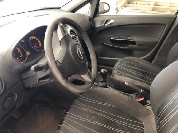 1#7777 Autovettura Opel Corsa in vendita - foto 3
