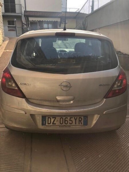 1#7777 Autovettura Opel Corsa in vendita - foto 8