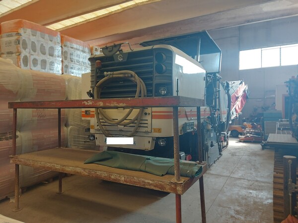 47#7778 Fresa stradale Wirtgen W 210 in vendita - foto 2