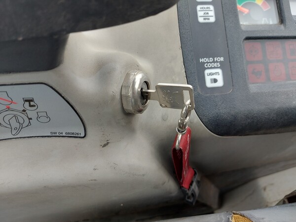 53#7778 Miniescavatore Bobcat 334 G in vendita - foto 7