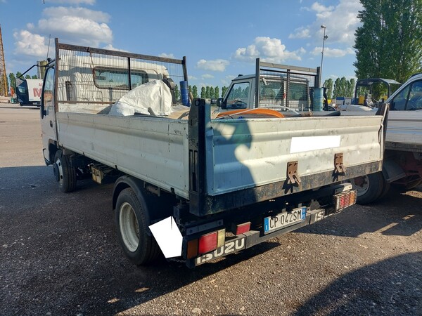 17#7780 Autocarro Isuzu in vendita - foto 4