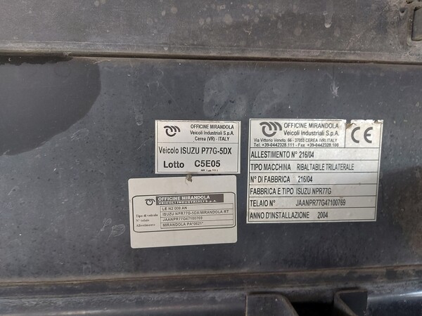 17#7780 Autocarro Isuzu in vendita - foto 7