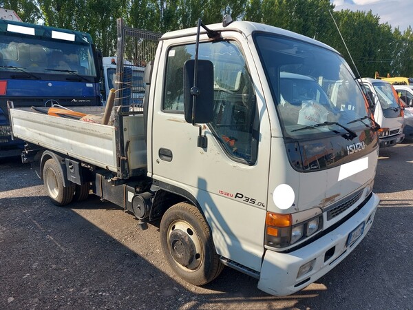 17#7780 Autocarro Isuzu in vendita - foto 8