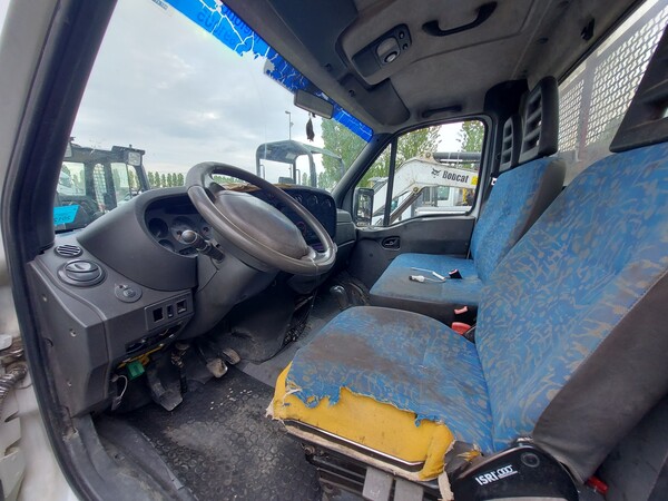 20#7780 Autocarro Iveco C11A in vendita - foto 9