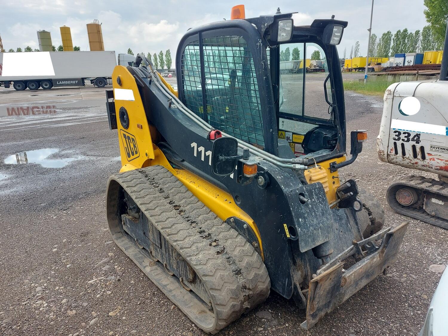 Lot Jcb 1100T skid steer