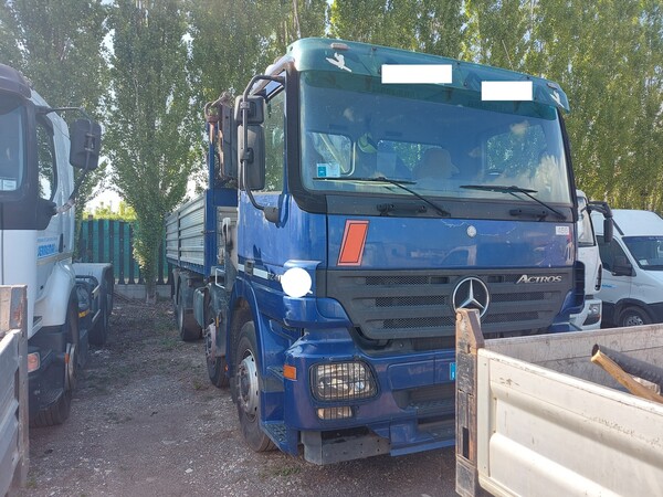 7#7780 Autocarro Mercedes Actros in vendita - foto 3