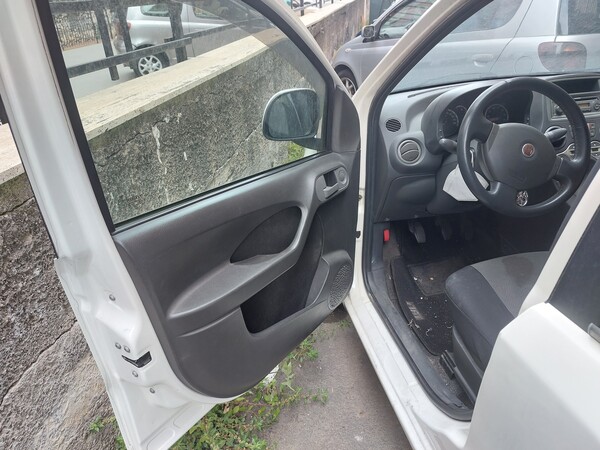2#7785 Autovettura Fiat Panda in vendita - foto 10