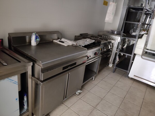 1#7787 Attrezzatura e arredamento laboratorio gastronomico e pizzeria in vendita - foto 1