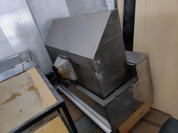 1#7787 Attrezzatura e arredamento laboratorio gastronomico e pizzeria in vendita - foto 5