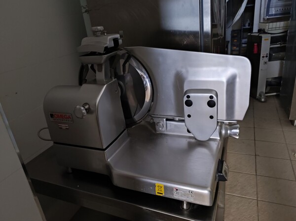 1#7787 Attrezzatura e arredamento laboratorio gastronomico e pizzeria in vendita - foto 43