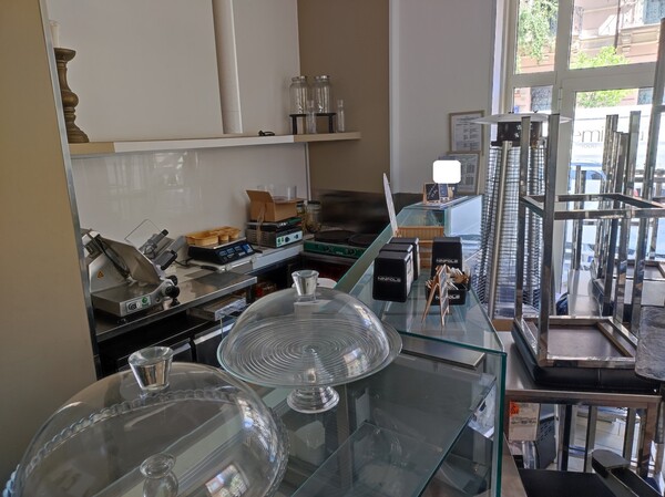 3#7787 Arredamento e attrezzatura da bar in vendita - foto 8