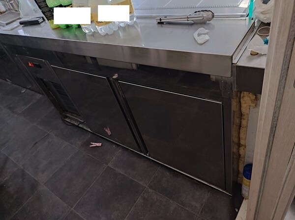 3#7787 Arredamento e attrezzatura da bar in vendita - foto 9
