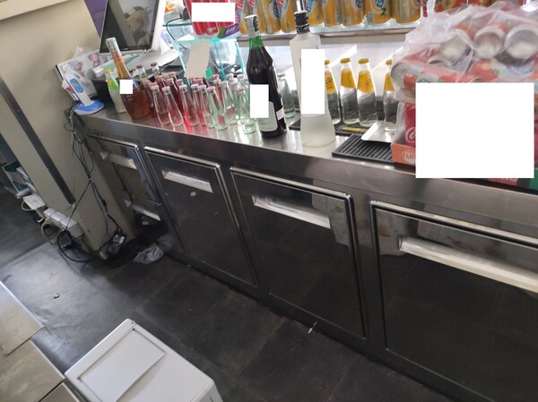 3#7787 Arredamento e attrezzatura da bar in vendita - foto 13