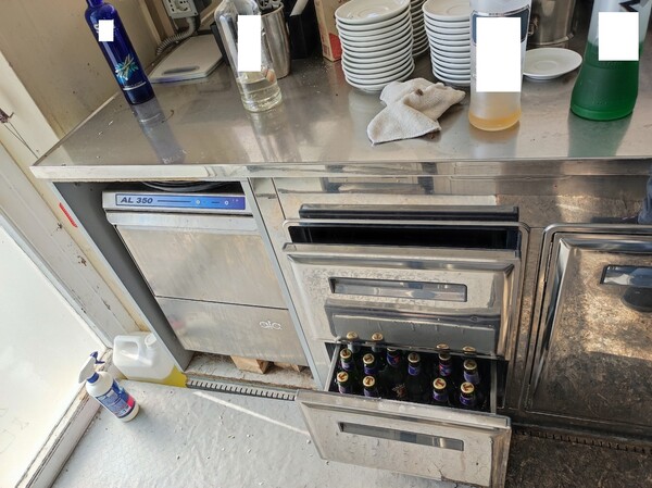 4#7788 Attrezzatura e arredamento da bar in vendita - foto 10