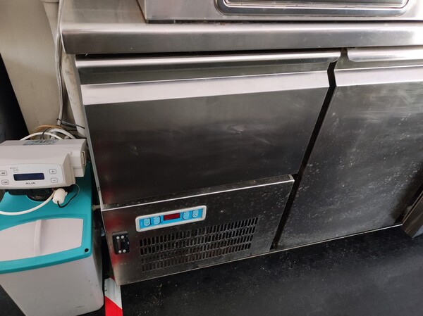 5#7789 Attrezzatura e arredamento da bar in vendita - foto 9
