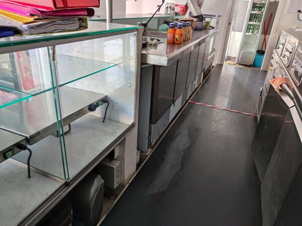 5#7789 Attrezzatura e arredamento da bar in vendita - foto 13