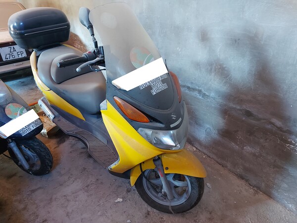 18#77941 Motocicli Suzuki e Yamaha in vendita - foto 8