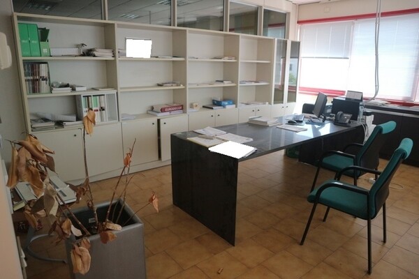 2#7799 Arredi ed attrezzature ufficio in vendita - foto 1