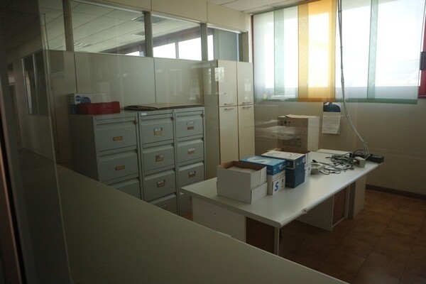 4#7799 Arredi ed attrezzature ufficio in vendita - foto 7