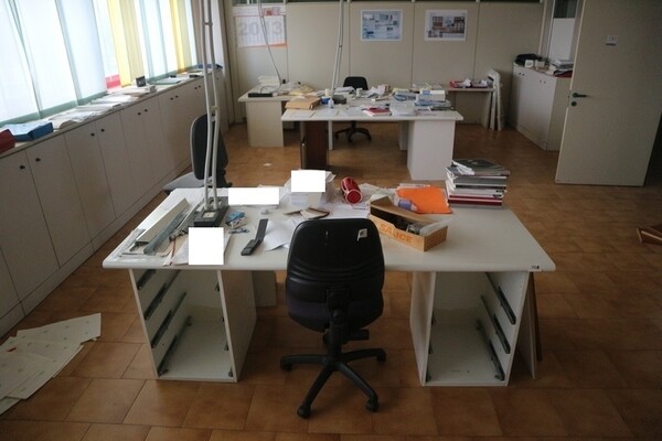 5#7799 Arredi ed attrezzature ufficio in vendita - foto 7
