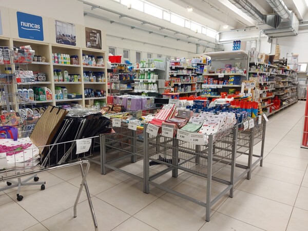 1#7805 Cessione di azienda dedita al commercio di articoli casalinghi e detersivi in vendita - foto 5
