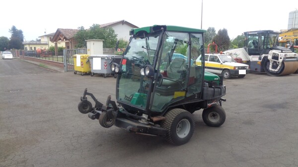 2#7807 Taglierba uomo a bordo Ransomes in vendita - foto 1