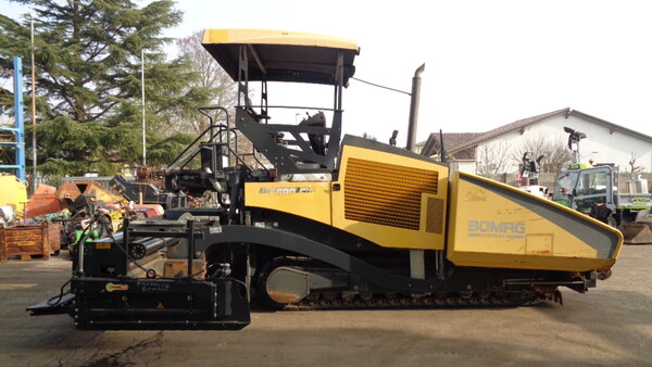 8#7807 Vibrofinitrice cingolata Bomag in vendita - foto 6