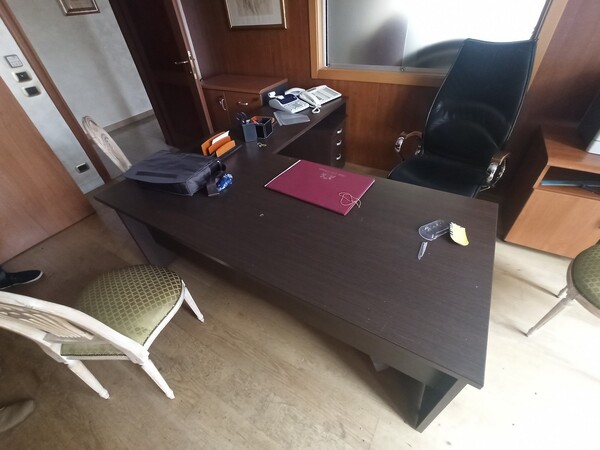 1#7809 Arredamento e complementi d'ufficio in vendita - foto 10